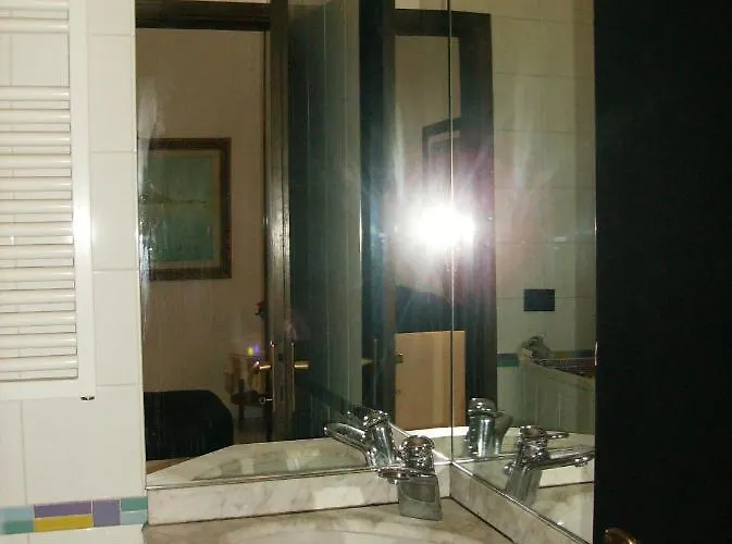 Zsuzsa Lak Apartment *